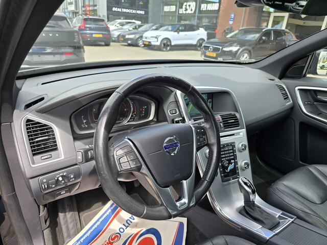 Volvo XC60 2.0 D4 FWD Polar+ | Elektrisch verstelbare voorstoelen met memory | Panoramadak | Lederen stoelen