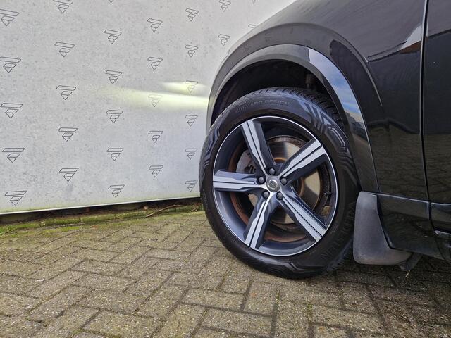 Volvo XC90 2.0 T5 AWD R-Design | Open Dak | Stoelverwarming | BSD | Trekhaak | LED | PDC |