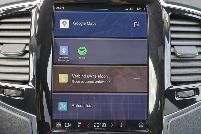 Volvo XC90 T8 Recharge AWD Plus Dark - LONG RANGE - IntelliSafe Assist & Surround - Harman/Kardon audio - Adaptieve LED koplampen - Parkeercamera achter - Verwarmde voorstoelen, stuur & achterbank - Parkeersensoren voor & achter - Elektr. bedienb. voorstoelen met ge