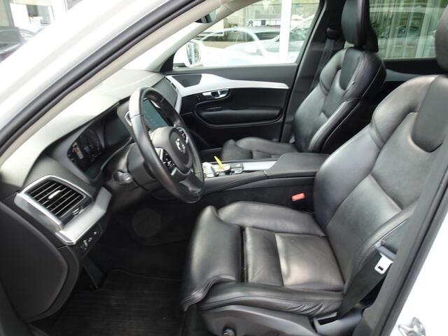 Volvo XC90 2.0 T8 AWD 7P Momentum Panorama/Trekhaak/Leder