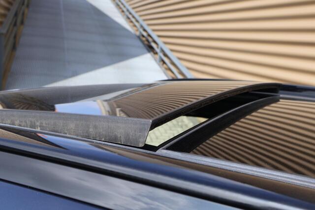 Volvo XC90 2.0 T8 Recharge AWD Ultimate Dark l Long range l Google l Panoramadak