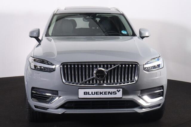 Volvo XC90 T8 Recharge AWD Ultra Bright - LONG RANGE - Panorama/schuifdak - IntelliSafe Assist & Surround - 360º Camera - Harman/Kardon audio - Adaptieve LED koplampen - Verwarmde voorstoelen, stuur & achterbank - Parkeersensoren voor & achter - Elektr. bedienb. voo
