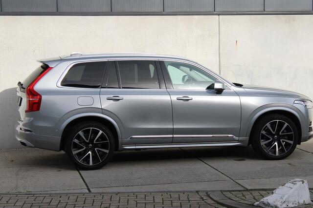 Volvo XC90 2.0 T8 Twin Engine AWD Inscription / 7 PERS / PANO DAK / LUCHTVERING / TREKHAAK / 390 PK
