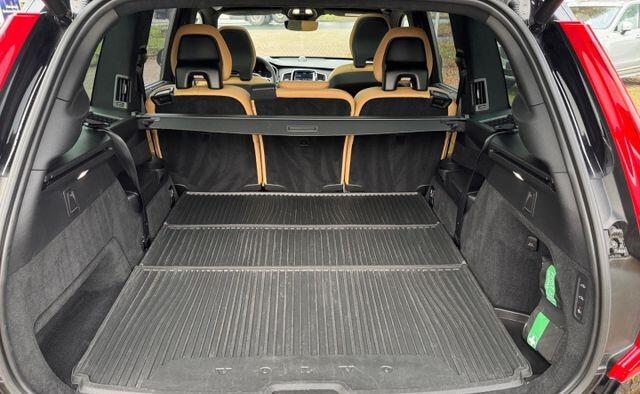 Volvo XC90 2.0 T8 Recharge AWD | Dark Label | Pano | Luchtvering | Bower & Wilkens | Trekh | Massagestoelen | VOL OPTIES | Incl BTW