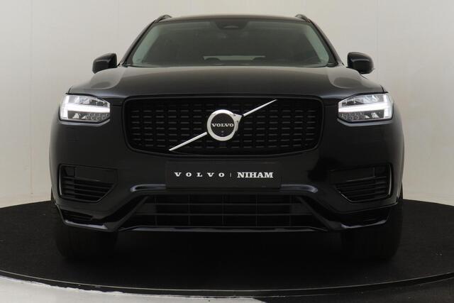 Volvo XC90 T8 PLUG-IN HYBRID AWD ULTRA DARK [MY25] *FULL OPTIONS!* -PANO.DAK|BOWERS&WILKINS|GEVENT.LEDER+MASSAGE|360°CAM|HEAD-UP DISP.|TREKHAAK|NL.AUTO