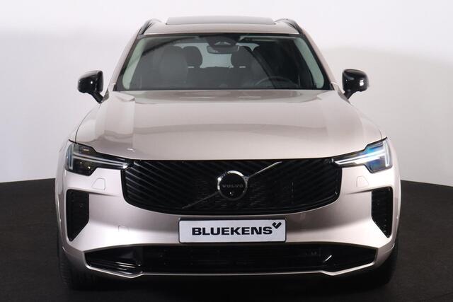 Volvo XC90 T8 Recharge AWD Ultra Dark - Luchtvering - Panorama/schuifdak - IntelliSafe Assist & Surround - 360º Camera - Bowers & Wilkins audio - Verwarmde voorstoelen, stuur & achterbank - Parkeersensoren voor & achter - Elektr. bedienb. voorstoelen met geheugen - 
