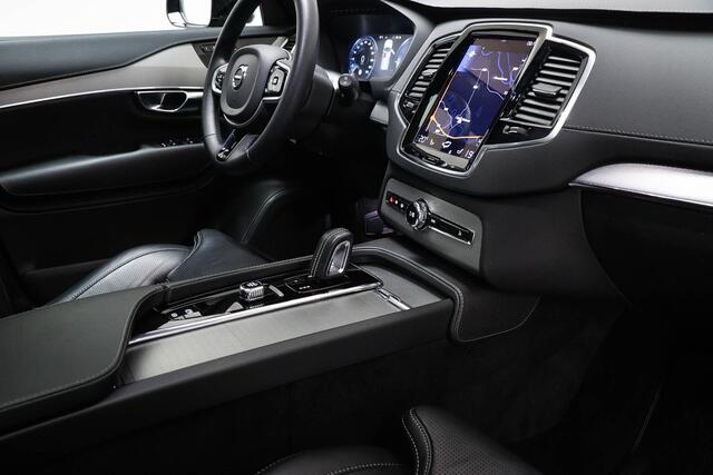 Volvo XC90 2.0 T8 Recharge AWD R-Design | STOELEN / LOUNGE- PACK | LUCHTVERING | PANORAMADAK | MASSAGE | STOELVENTILATIE | TREKHAAK | 22"