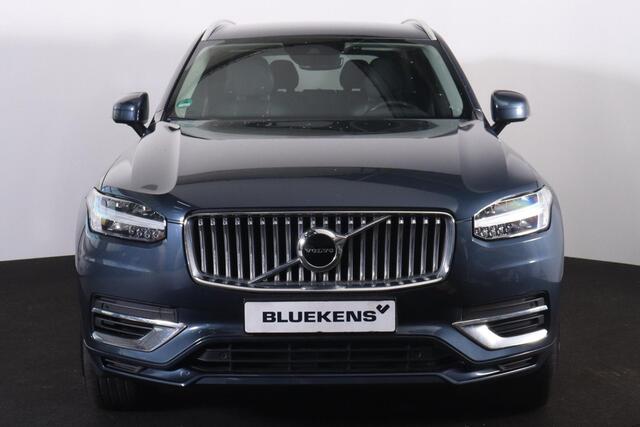 Volvo XC90 T8 Recharge AWD Inscription Expression - IntelliSafe Assist & Surround - Parkeercamera achter - Verwarmde voorstoelen & stuur - Parkeersensoren voor & achter - Elektr. bedienb. voorstoelen met geheugen - Draadloze tel. lader - Extra getint glas - Elektr. 