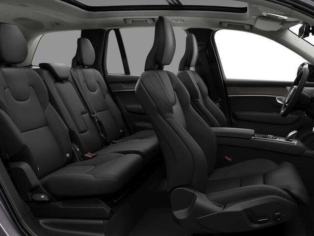 Volvo XC90 2.0 T8 Plug-in hybrid AWD Ultra Dark Automaat / Panoramadak / Luchtvering / 22" velgen / Privacy Glass / Massage stoelen / MY2026