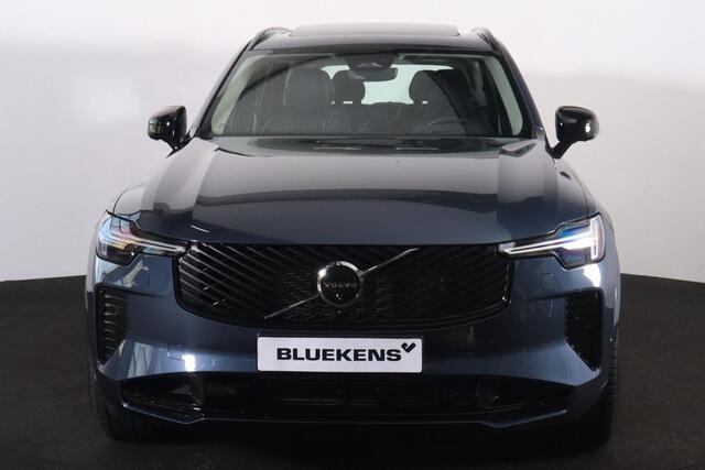 Volvo XC90 T8 Recharge AWD Ultra Dark - Luchtvering - Panorama/schuifdak - IntelliSafe Assist & Surround - 360º Camera - Bowers & Wilkins audio - Adaptieve LED koplampen - Verwarmde voorstoelen, stuur & achterbank - Parkeersensoren voor & achter - Elektr. bedienb. v