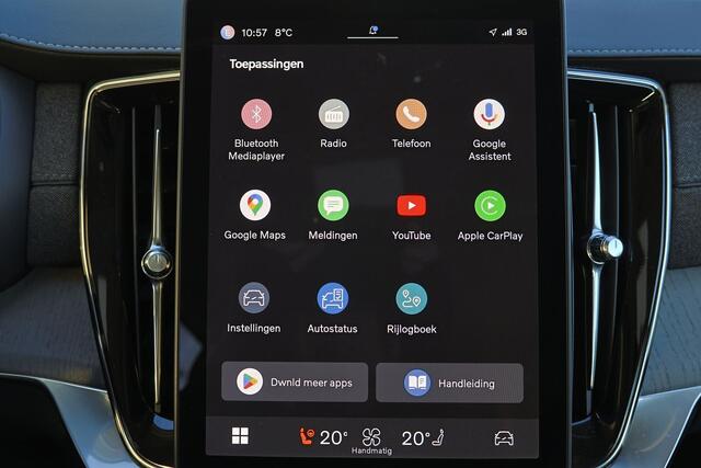 Volvo XC90 T8 Recharge AWD Ultra Dark - Luchtvering - Panorama/schuifdak - IntelliSafe Assist & Surround - 360º Camera - Bowers & Wilkins audio - Adaptieve LED koplampen - Verwarmde voorstoelen, stuur & achterbank - Parkeersensoren voor & achter - Elektr. bedienb. v