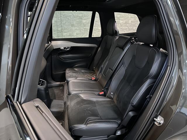 Volvo XC90 T8 AWD R-Design | Pine-Grey! | 360 Camera | ACC | Panorama | Pilot-Assist | Head-Up | Harman-Kardon | Keyless-Entry | 7 Persoons | Trekhaak | 2x Memory | Stoelverwarming V+A | Zwarte-Hemel | Full-LED | Sportstoelen | Stuurverwarming | Standkachel | Black-