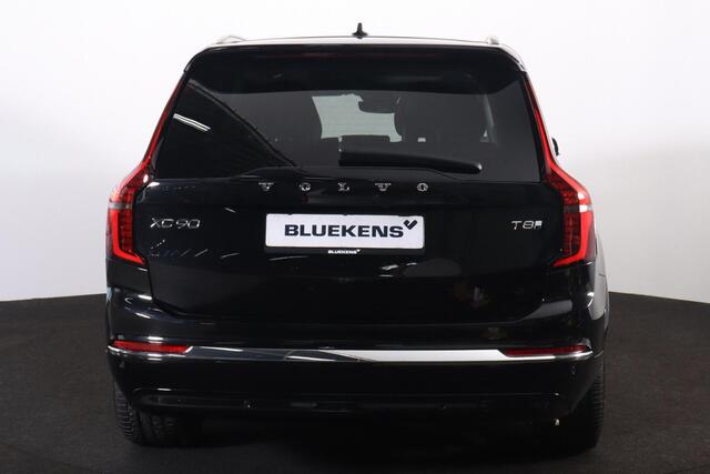 Volvo XC90 T8 Recharge AWD Ultra Dark - Luchtvering - Panorama/schuifdak - IntelliSafe Assist & Surround - 360º Camera - Bowers & Wilkins audio - Verwarmde voorstoelen, stuur & achterbank - Parkeersensoren voor & achter - Elektr. bedienb. voorstoelen met geheugen - 