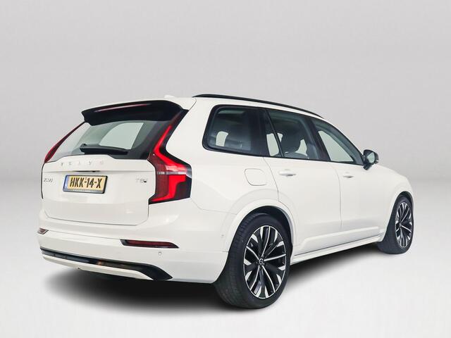 Volvo XC90 T8 Plug-in hybrid AWD Ultra Dark | Panoramadak | 360° camera | Bowers & Wilkins | Stoelventialtie | Head-up Display | Luchtvering | Trekhaak