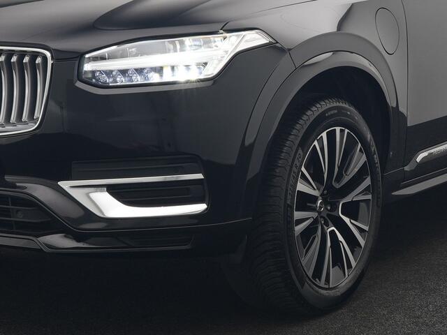 Volvo XC90 T8 Recharge AWD Plus Bright LONG RANGE Plug In Hybrid 7 Persoon 456pk Dealer O.H PHEV | Trekhaak Af Fabriek | Panodak | Adaptive Cruise | Camera | Lederen Sportstoelen Memory & Verwarmd | Pilot Assist | Blis | Keyless | Apple Carplay | Navigatie | Virtual