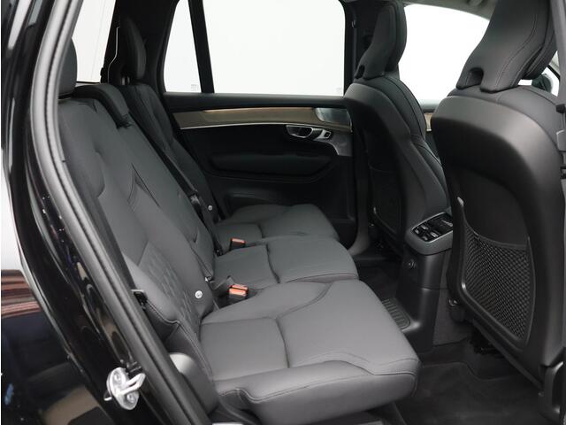 Volvo XC90 2.0 T8 Plug-in hybrid AWD Ultra Dark / Luchtvering / B&W Audio / 360 Camera / Head-Up Display / Matrix-Led / 21" Wielen / Getint Glas /