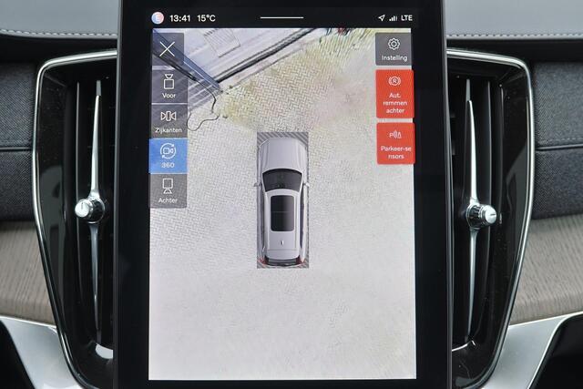 Volvo XC90 T8 Recharge AWD Ultra Dark - Luchtvering - Panorama/schuifdak - IntelliSafe Assist & Surround - 360º Camera - Bowers & Wilkins audio - Adaptieve LED koplampen - Verwarmde voorstoelen, stuur & achterbank - Parkeersensoren voor & achter - Elektr. bedienb. v