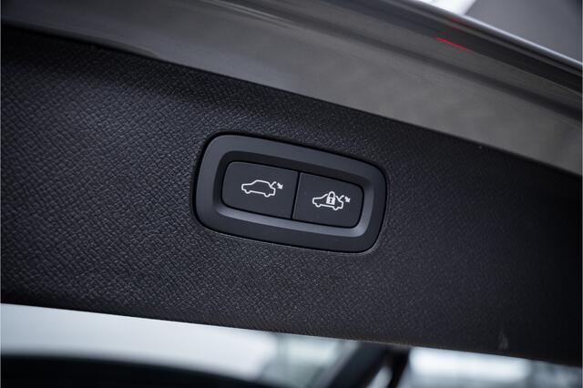Volvo XC90 T8 Plus Dark Facelift Plug-in hybrid AWD ** HUD ** Panodak ** 360 camera ** H&K