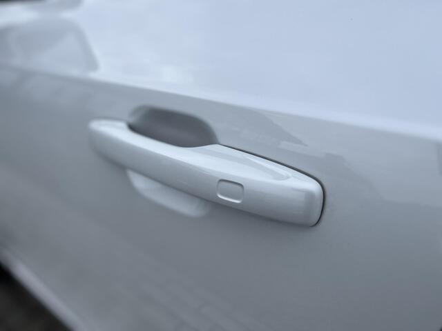 Volvo XC90 T8 Plug-in hybrid AWD Plus Bright | Panoramadak | 7 Zitter | 21 Inch Velgen | Harman/Kardon |