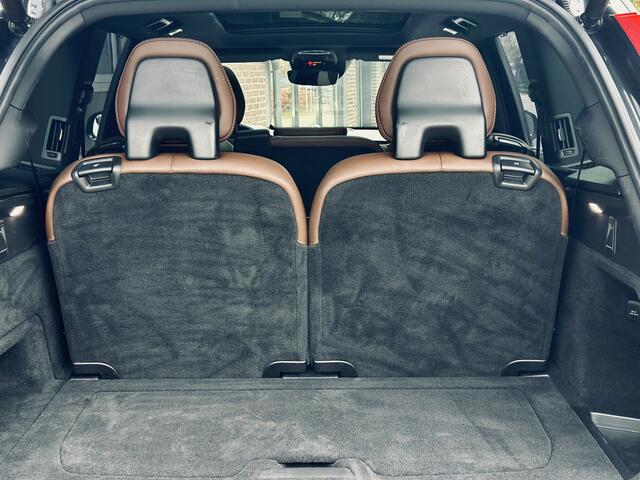 Volvo XC90 2.0 T8 | AWD | Inscription | Blackline | Panodak | Luchtvering | Trekhaak | Bower & Wilkins | 21" Wielen | Head Up | Keyless | Marge