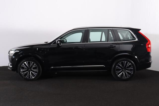 Volvo XC90 T8 Recharge AWD Ultra Bright - Panorama/schuifdak - IntelliSafe Assist & Surround - Harman/Kardon audio - Adaptieve LED koplampen - Parkeercamera achter - Verwarmde voorstoelen, stuur & achterbank - Parkeersensoren voor & achter - Head up display - Elektr
