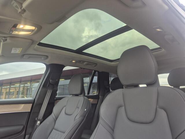 Volvo XC90 2.0 T8 Plug-in hybrid AWD Ultra Dark Luchtvering/22Inch/Head-Up etc.