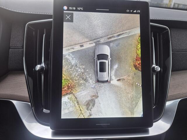 Volvo XC90 2.0 T8 Plug-in hybrid AWD Ultra Dark Luchtvering/22Inch/Head-Up etc.
