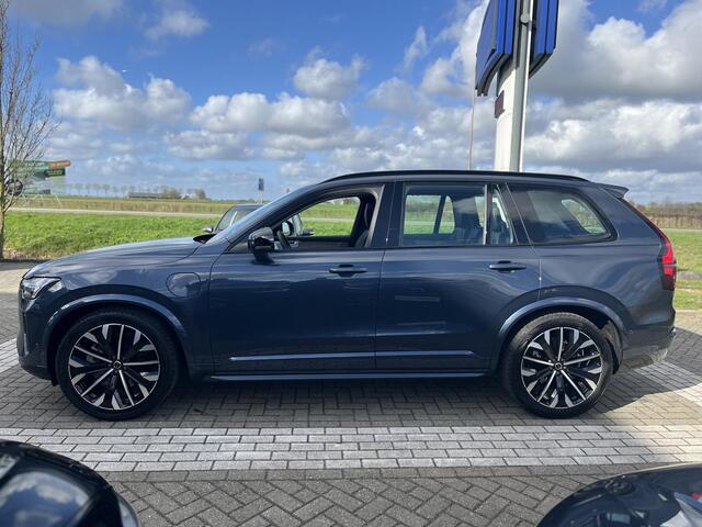 Volvo XC90 T8 Plug-in hybrid AWD Ultra Dark | Luchtvering | Trekhaak | Panoramadak | Massagestoelen |