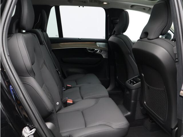 Volvo XC90 2.0 T8 Plug-in hybrid AWD Ultra Dark / Luchtvering / B&W Audio / 360 Camera / Head-Up Display / Panoramadak / Getint Glas /