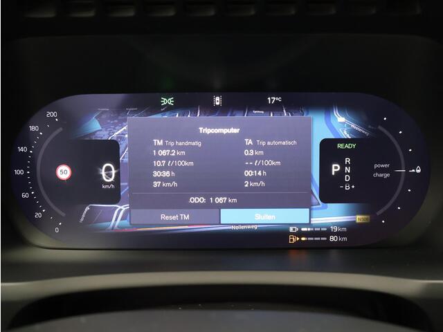 Volvo XC90 2.0 T8 Plug-in hybrid AWD Ultra Dark / Luchtvering / B&W Audio / 360 Camera / Head-Up Display / Panoramadak / Getint Glas /