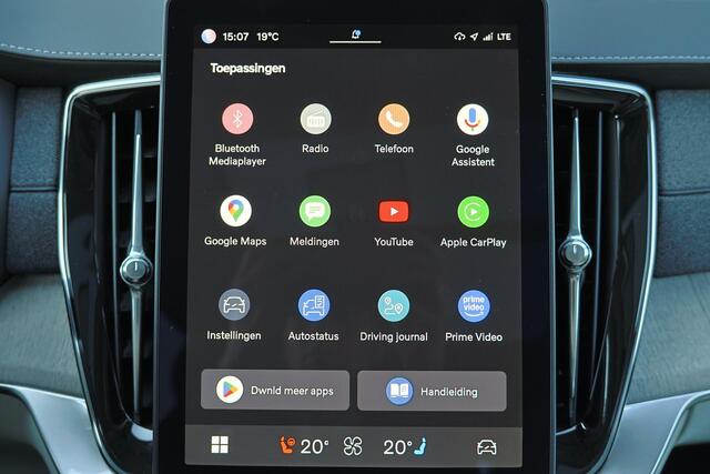 Volvo XC90 T8 Recharge AWD Ultra Bright - Luchtvering - Panorama/schuifdak - IntelliSafe Assist & Surround - 360º Camera - Bowers & Wilkins audio - Adaptieve LED koplampen - Verwarmde voorstoelen, stuur & achterbank - Parkeersensoren voor & achter - Elektr. bedienb.