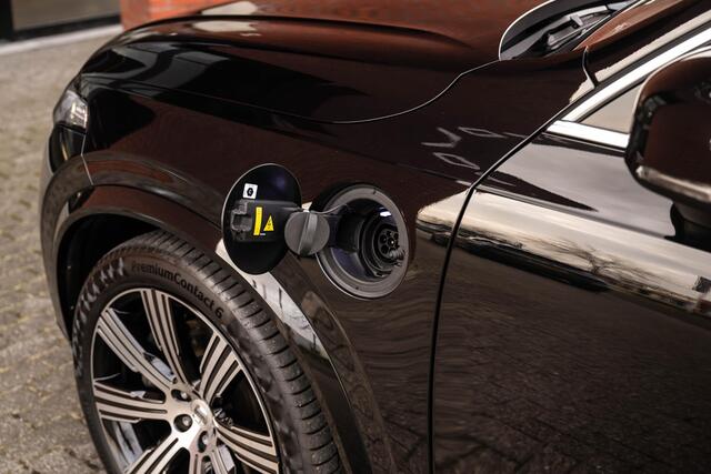 Volvo XC90 2.0 T8 Recharge AWD Ultimate Bright B&W Four-C VOL