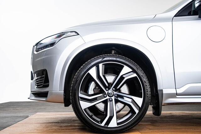 Volvo XC90 2.0 T8 Recharge AWD R-Design Panoramadak - Trekhaak - B&W - Luchtvering - Head up - achterbank verwarmd - Visual Park Assist - Parkeerverwarming met timer - Verwarmbaar stuurwiel -