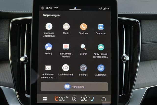 Volvo XC90 T8 Recharge AWD Ultra Bright - Luchtvering - Panorama/schuifdak - IntelliSafe Assist & Surround - 360º Camera - Harman/Kardon audio - Verwarmde voorstoelen, stuur & achterbank - Parkeersensoren voor & achter - Elektr. bedienb. voorstoelen met geheugen - H