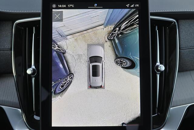 Volvo XC90 T8 Recharge AWD Ultra Bright - Luchtvering - Panorama/schuifdak - IntelliSafe Assist & Surround - 360º Camera - Harman/Kardon audio - Verwarmde voorstoelen, stuur & achterbank - Parkeersensoren voor & achter - Elektr. bedienb. voorstoelen met geheugen - H