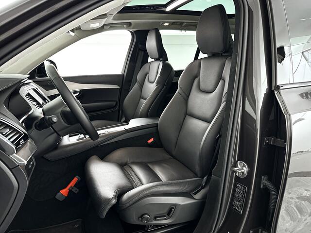 Volvo XC90 T8 Recharge AWD Ultimate Dark | Panoramadak | 360° camera | Head-up Display | Harman Kardon | Stoel- en Stuurverwarming | Trekhaak