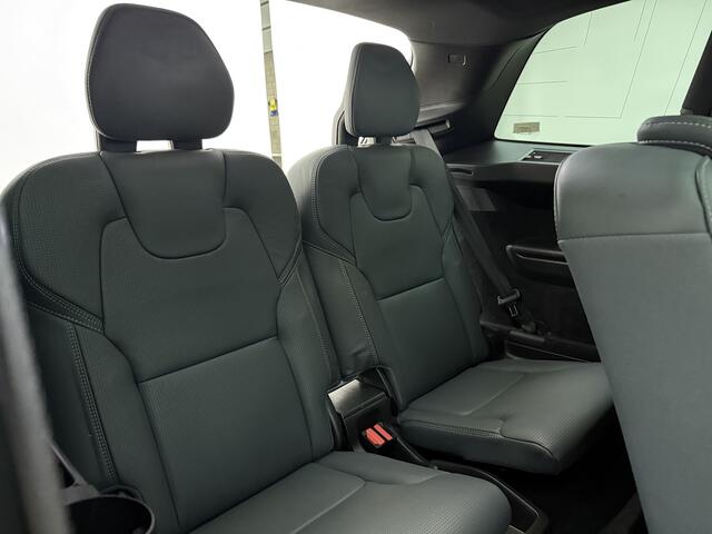 Volvo XC90 T8 390pk AWD Inscription Intro Edition / Luchtvering / Massage / Ventilatie / Elektr. Stoelen / Gelaagd Glas / Head-Up / Lederen Dashboard / Panoramadak / DAB / ACC / BLIS / Alarm Klasse 3 /