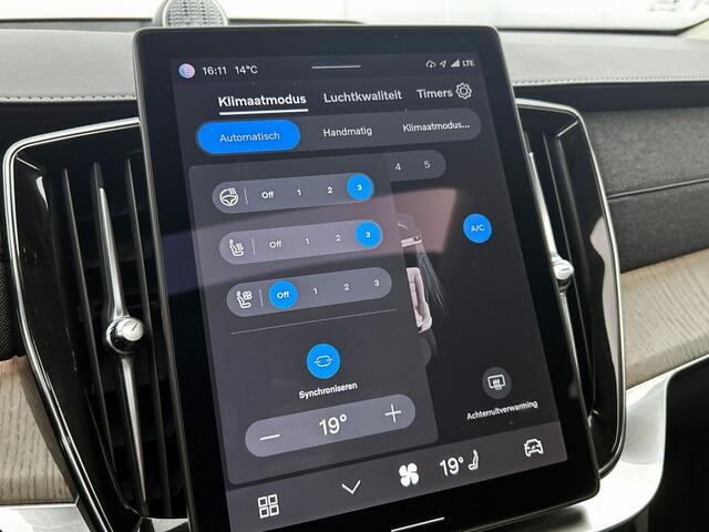 Volvo XC90 T8 Ultra | B&W | Luchtvering | Trekhaak | Ventilatie | Pano |