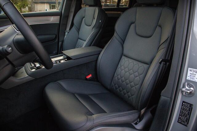 Volvo XC90 T8 Recharge AWD Core I Facelift