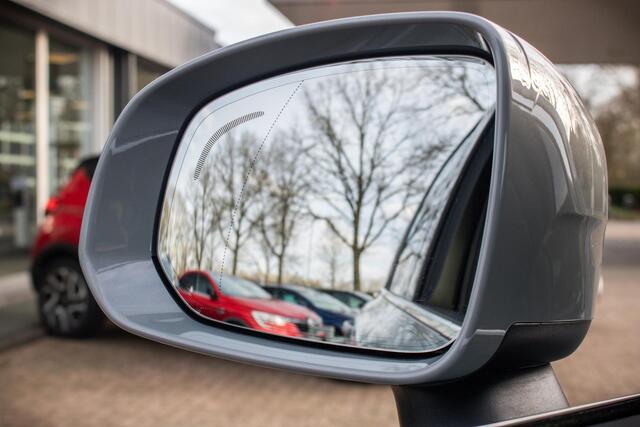 Volvo XC90 T8 Recharge AWD Core I Facelift