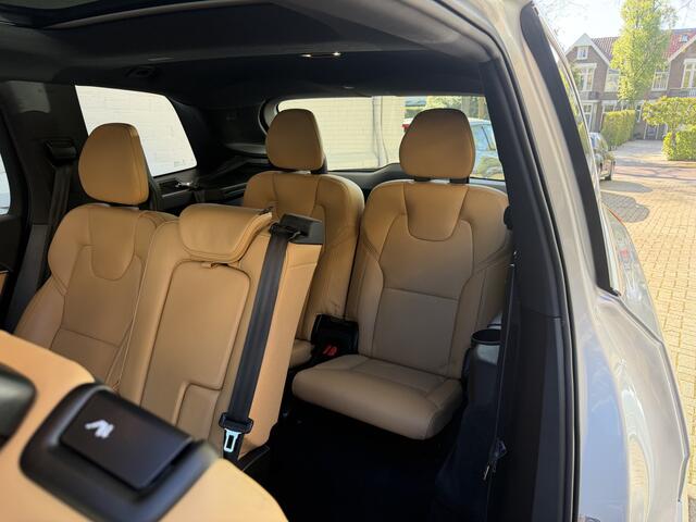 Volvo XC90 2.0 T8 Recharge AWD Inscription Panorama dak 7-Persoons Onderhoudsboekjes