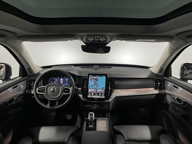Volvo XC90 T8 AWD Ultra Dark Luchtvering | Massage | Bowers & Wilkins | Trekhaak | Adapt. Cruise | Stoelventilatie | 22" wielen | 360 camera | Head-up