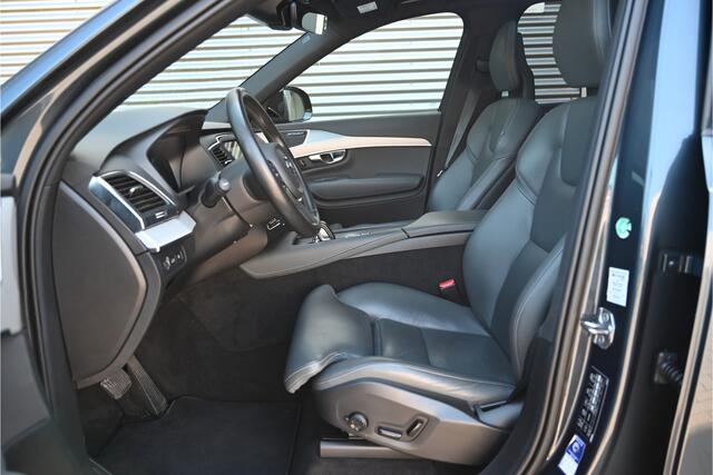 Volvo XC90 2.0 T8 Recharge AWD R-DESIGN / PANO / LEDER / MEMORY / TREKHAAK / LED / DENIM BLUE / ULTIMATE DARK / 20"