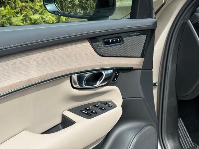 Volvo XC90 2.0 T8 Plug-in hybrid AWD Ultra Dark