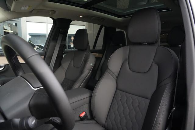 Volvo XC90 2.0 T8 FACELIFT Plug-in hybrid AWD Plus Dark 455pk Panoramadak/Bowers&Wilkins/Luchtvering