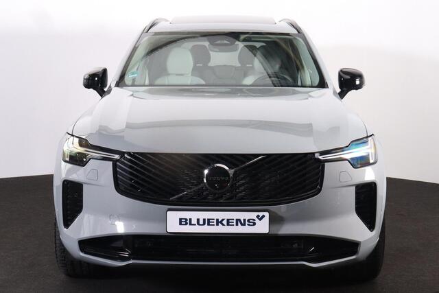 Volvo XC90 T8 Recharge AWD Plus Dark - Luchtvering - Panorama/schuifdak - IntelliSafe Assist & Surround - 360º Camera - Bowers & Wilkins audio - Adaptieve LED koplampen - Verwarmde voorstoelen, stuur & achterbank - Parkeersensoren voor & achter - Elektr. bedienb. vo