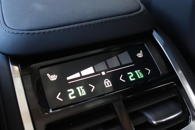 Volvo XC90 2.0 T8 PHEV AWD Ultra Black Edition Bow&Wilk I Luchtvering I Elek.Trek. I HUD
