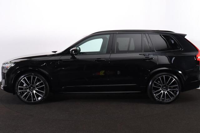 Volvo XC90 T8 Recharge AWD Ultra Dark Exec. Ed. - Luchtvering - Panorama/schuifdak - IntelliSafe Assist & Surround - 360º Camera - Bowers & Wilkins audio - Adaptieve LED koplampen - Verwarmde voorstoelen, stuur & achterbank - Parkeersensoren voor & achter - Elektr. 