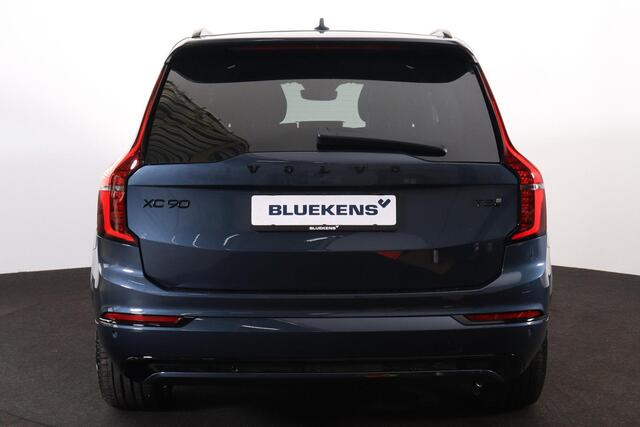 Volvo XC90 T8 Recharge AWD Ultra Black Ed. Exec. - Luchtvering - Panorama/schuifdak - IntelliSafe Assist & Surround - 360º Camera - Bowers & Wilkins audio - Adaptieve LED koplampen - Verwarmde voorstoelen, stuur & achterbank - Parkeersensoren voor & achter - Elektr.
