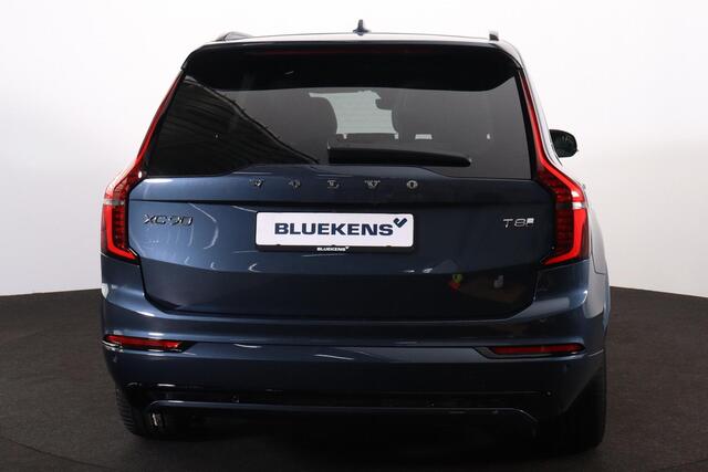 Volvo XC90 T8 Recharge AWD Ultra Dark Exec. Ed. - Luchtvering - Panorama/schuifdak - IntelliSafe Assist & Surround - 360º Camera - Bowers & Wilkins audio - Adaptieve LED koplampen - Verwarmde voorstoelen, stuur & achterbank - Parkeersensoren voor & achter - Elektr. 